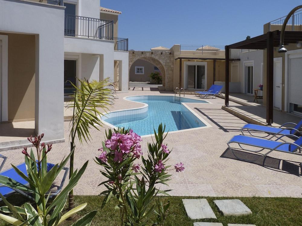 Azure Beach Kissamos Ngoại thất bức ảnh